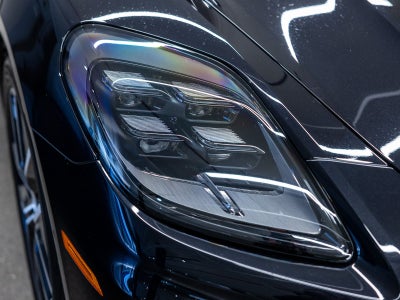 2025 Porsche Panamera Base