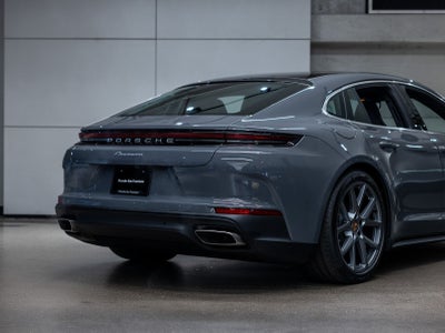 2026 Porsche Panamera Panamera