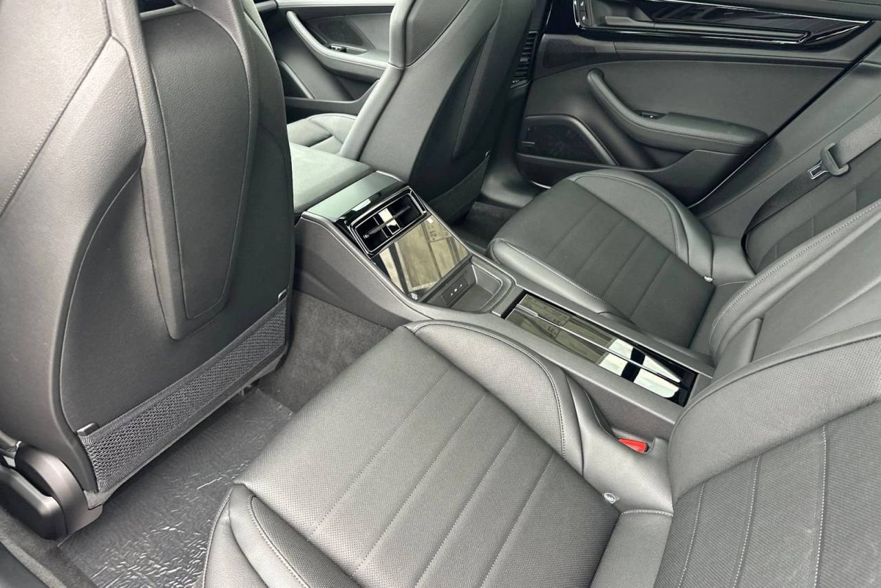 2026 Porsche Panamera Panamera