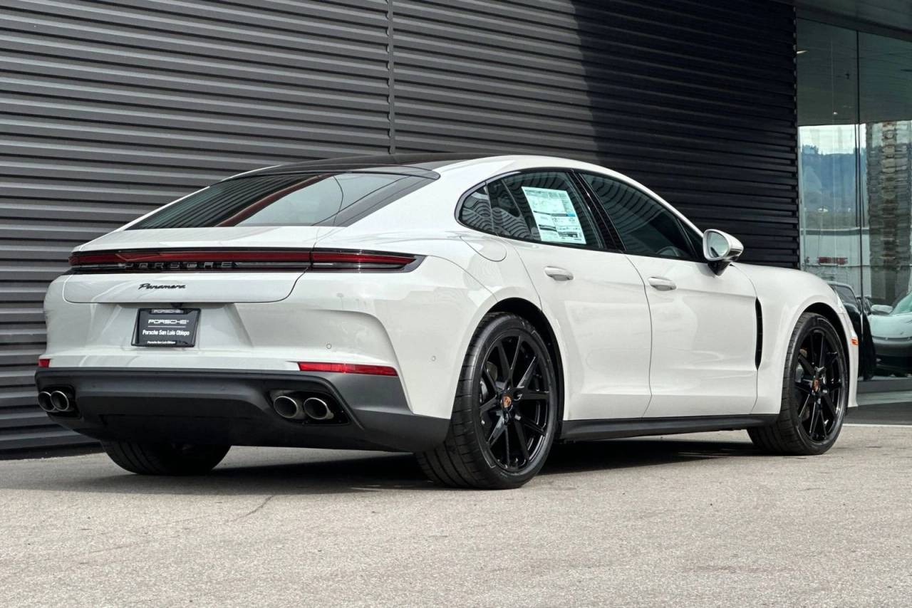 2026 Porsche Panamera Panamera