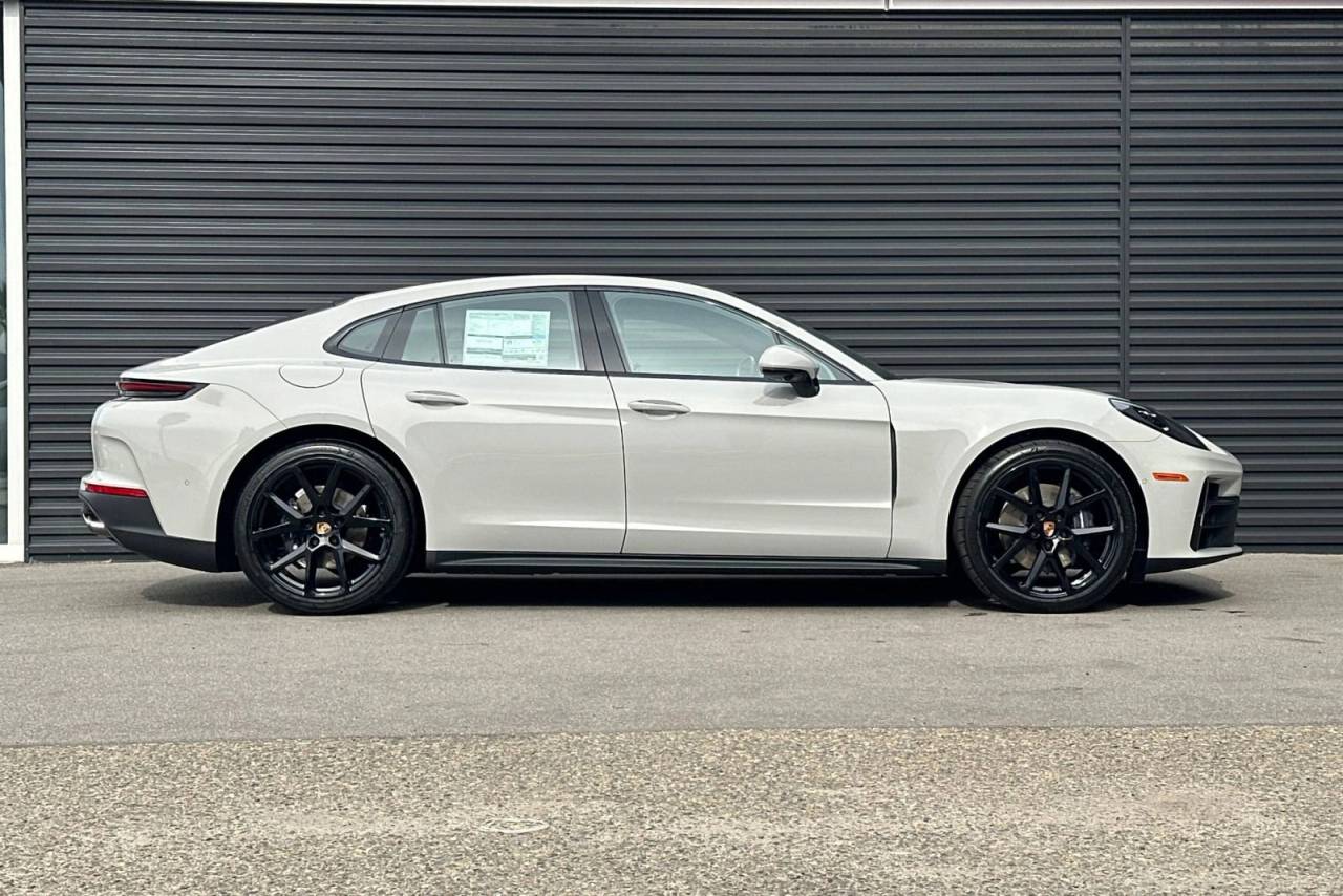 2026 Porsche Panamera Panamera