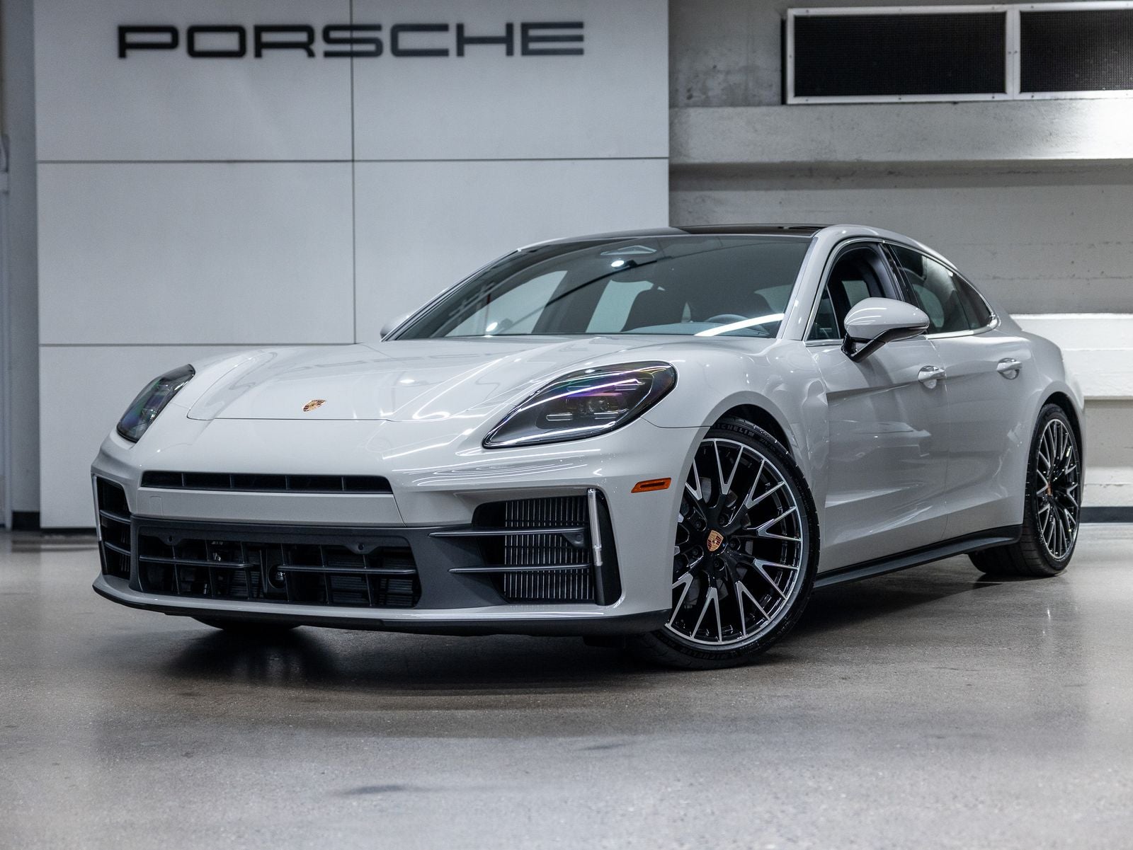 2026 Porsche Panamera Panamera 4
