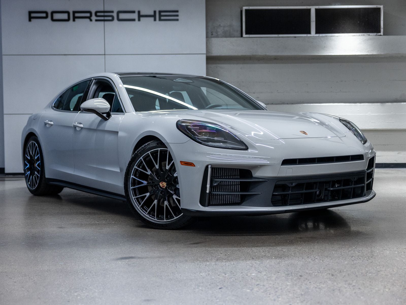 2026 Porsche Panamera Panamera 4
