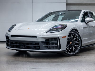 2026 Porsche Panamera Panamera 4