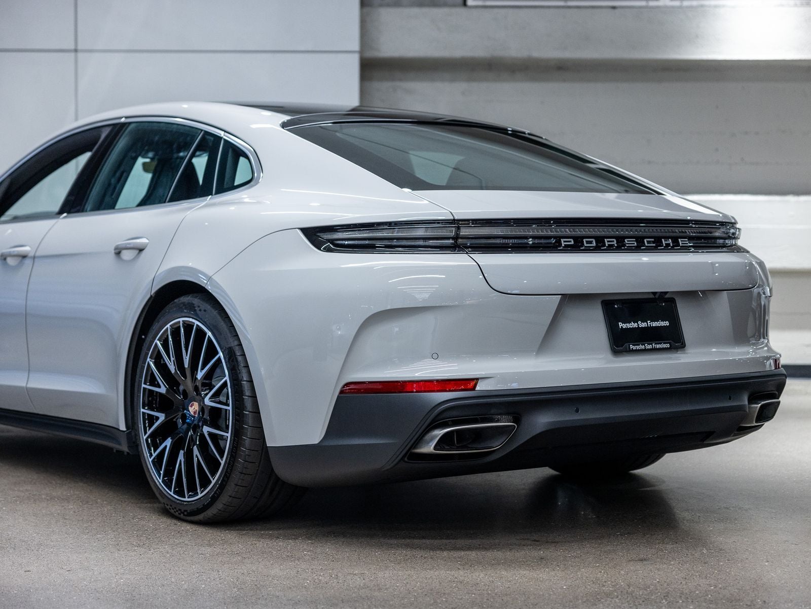 2026 Porsche Panamera Panamera 4