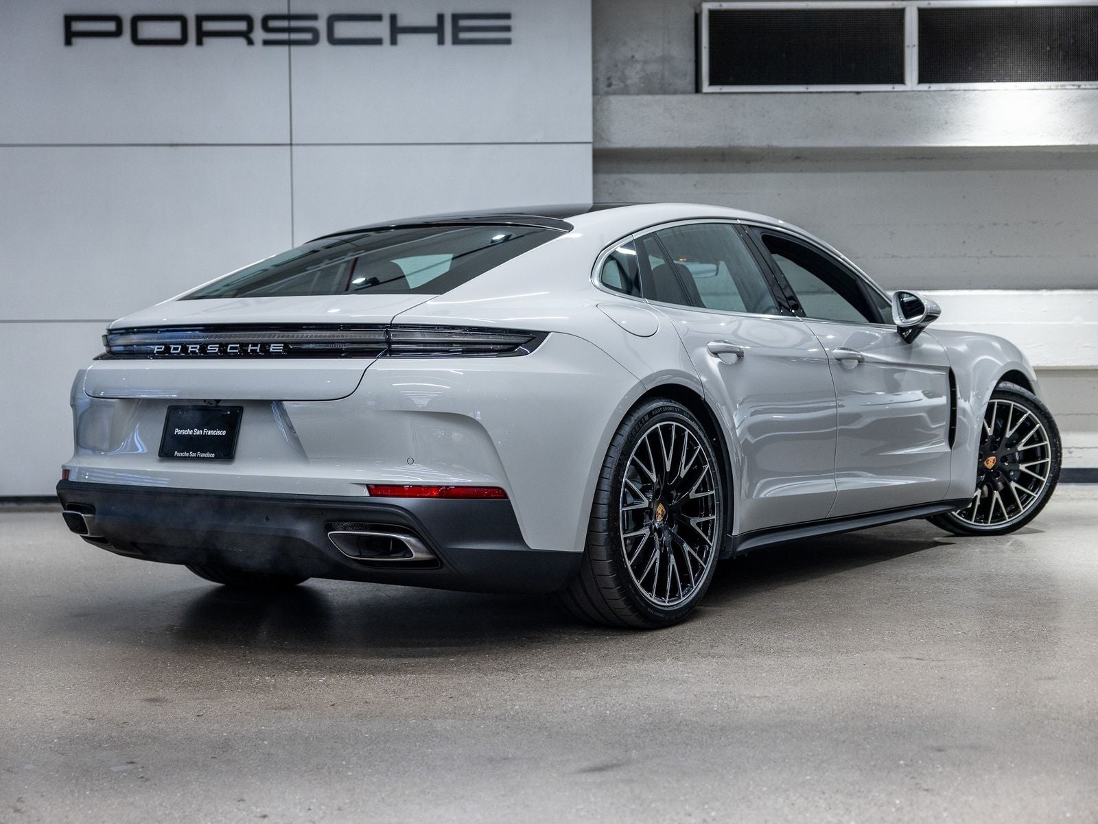 2026 Porsche Panamera Panamera 4