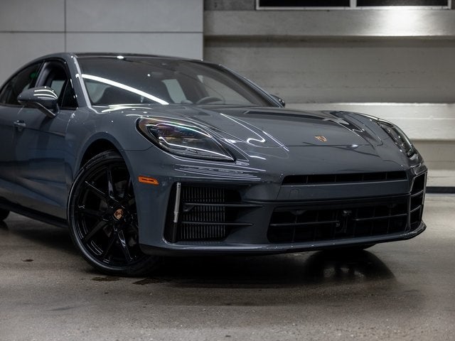 2026 Porsche Panamera Panamera 4