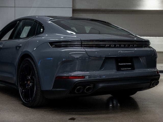 2026 Porsche Panamera Panamera 4
