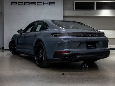 2026 Porsche Panamera Panamera 4