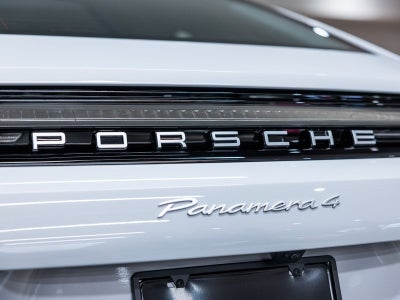 2026 Porsche Panamera Panamera 4