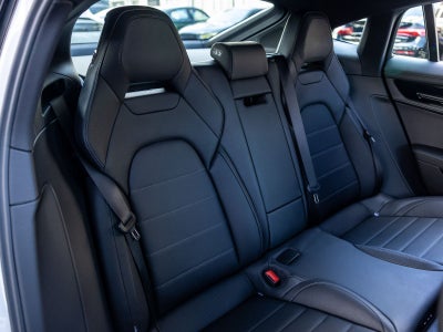 2026 Porsche Panamera Panamera 4