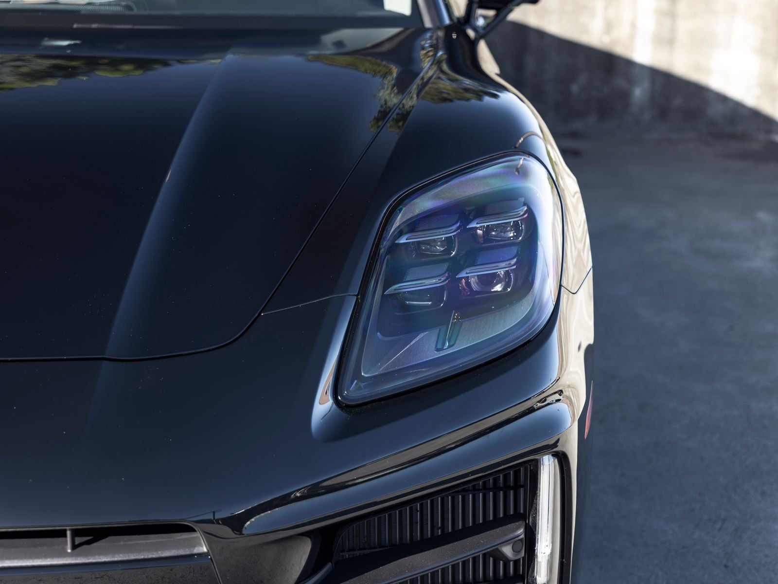 2025 Porsche Panamera Base