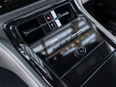 2025 Porsche Panamera Base