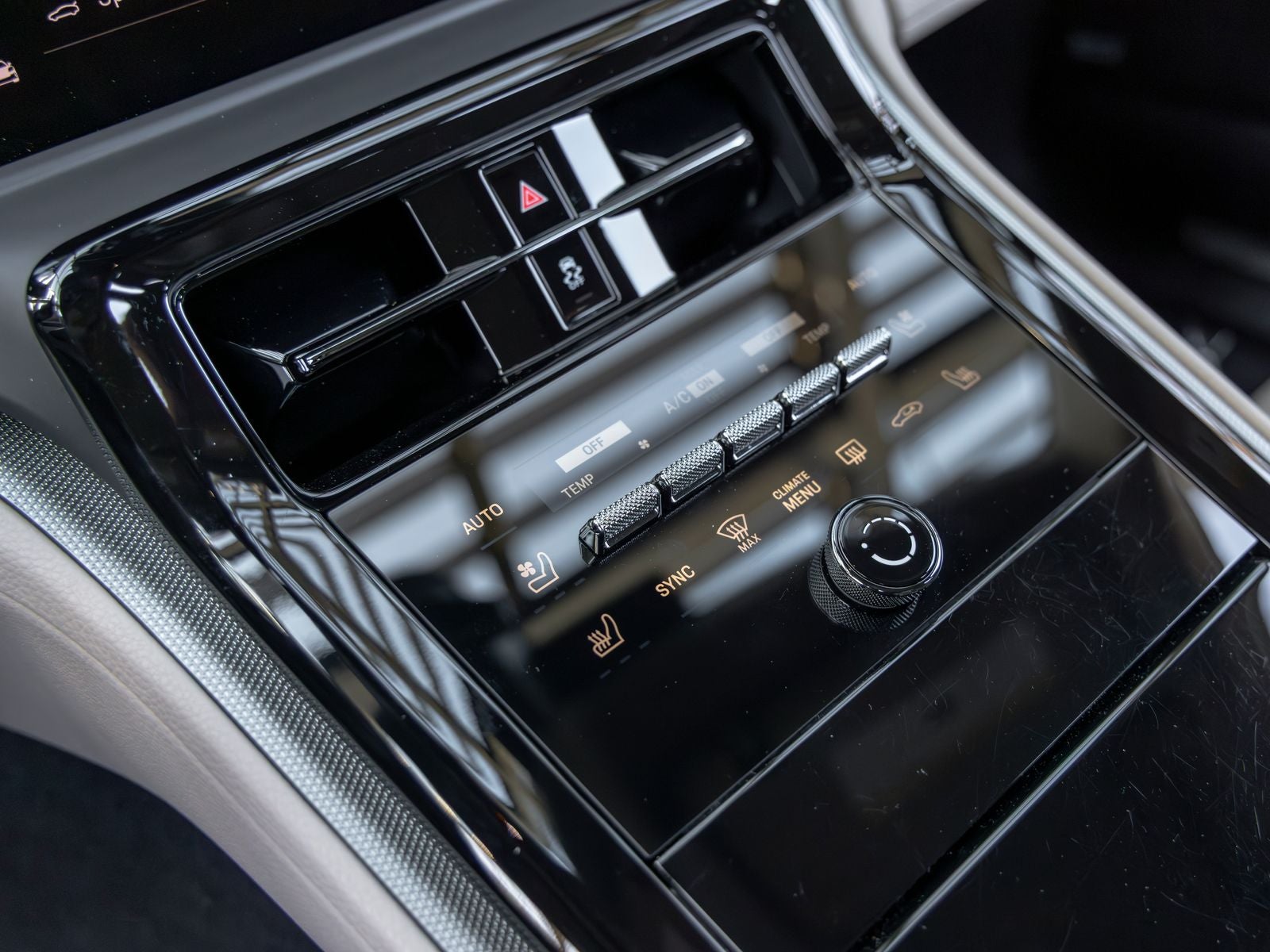 2025 Porsche Panamera Base