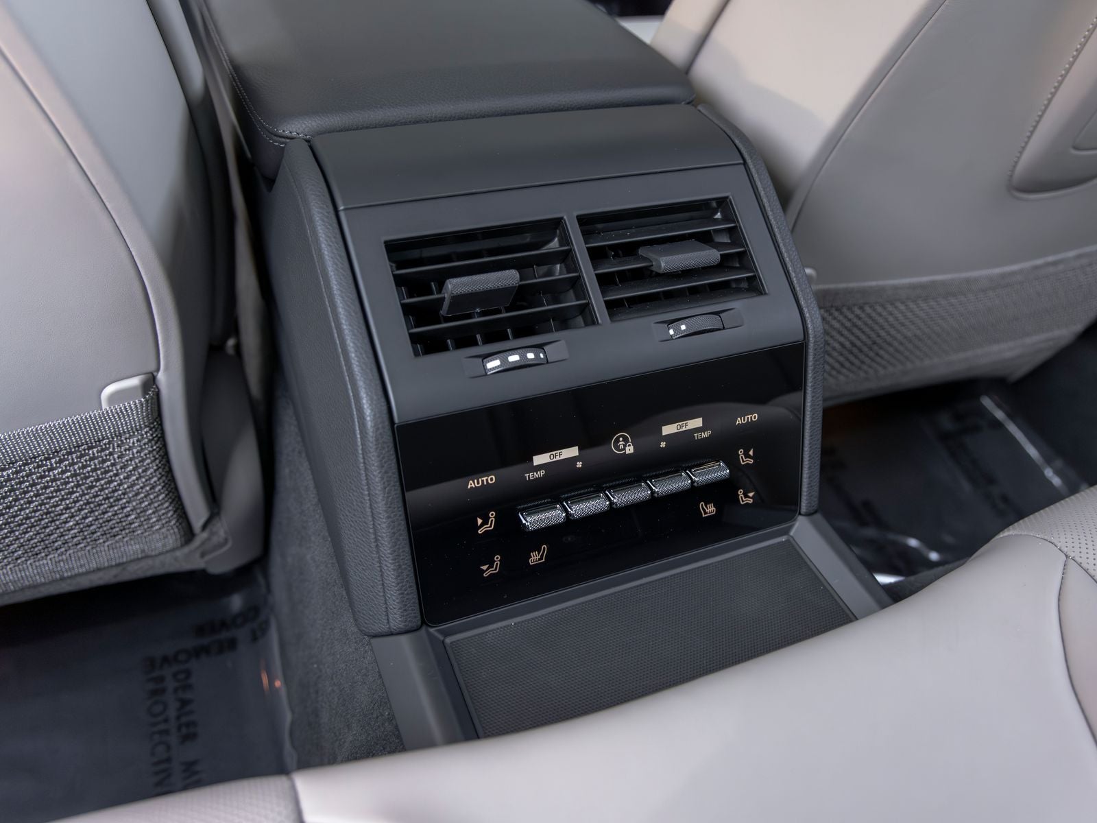 2025 Porsche Panamera Base