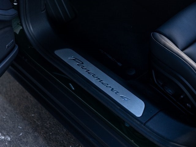 2026 Porsche Panamera Panamera 4