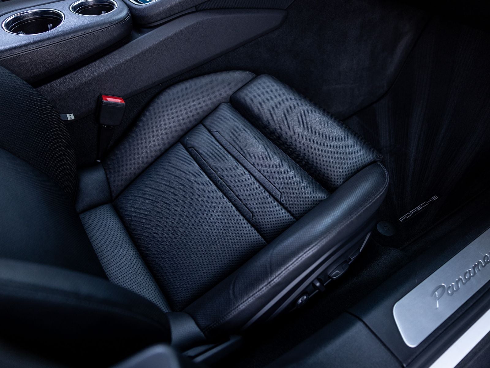 2022 Porsche Panamera Panamera 4S (MY22)