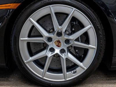 2025 Porsche 911 911 Carrera GTS