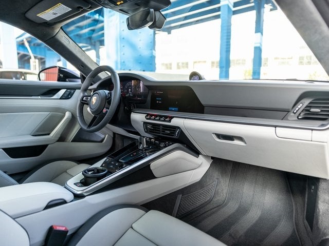 2025 Porsche 911 911 Carrera GTS