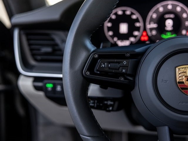 2025 Porsche 911 911 Carrera GTS