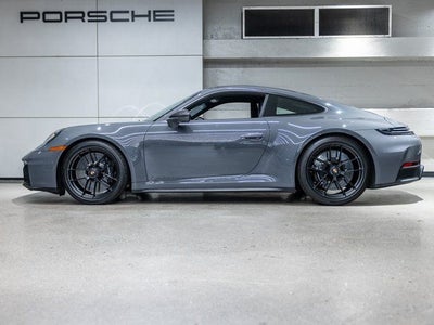 2025 Porsche 911 Carrera GTS