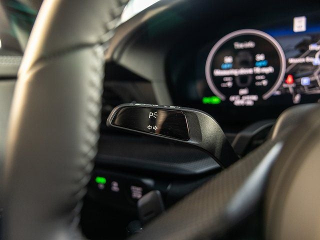 2025 Porsche 911 Carrera GTS