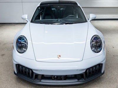 2025 Porsche 911 Carrera GTS