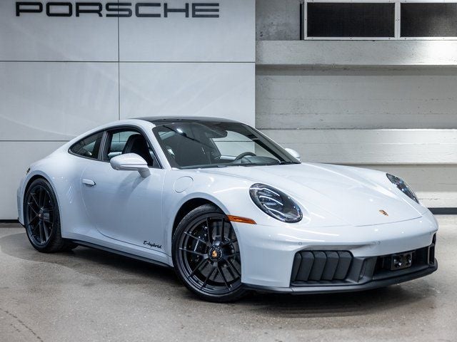 2025 Porsche 911 Carrera GTS