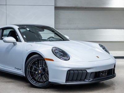 2025 Porsche 911 Carrera GTS