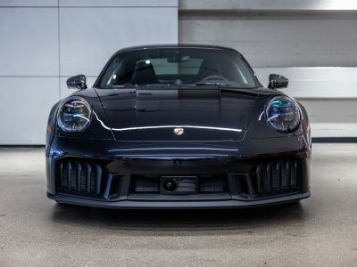 2025 Porsche 911 Carrera 4 GTS