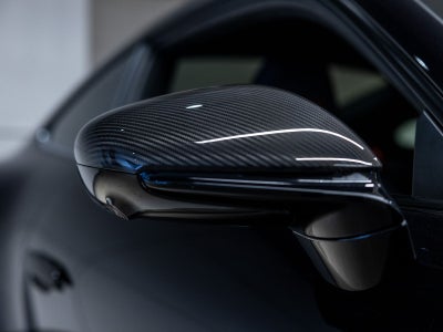 2025 Porsche 911 Carrera 4 GTS