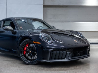 2025 Porsche 911 Carrera 4 GTS