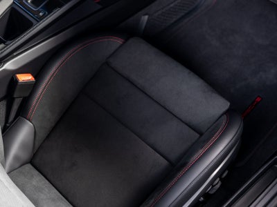 2025 Porsche 911 Carrera 4 GTS