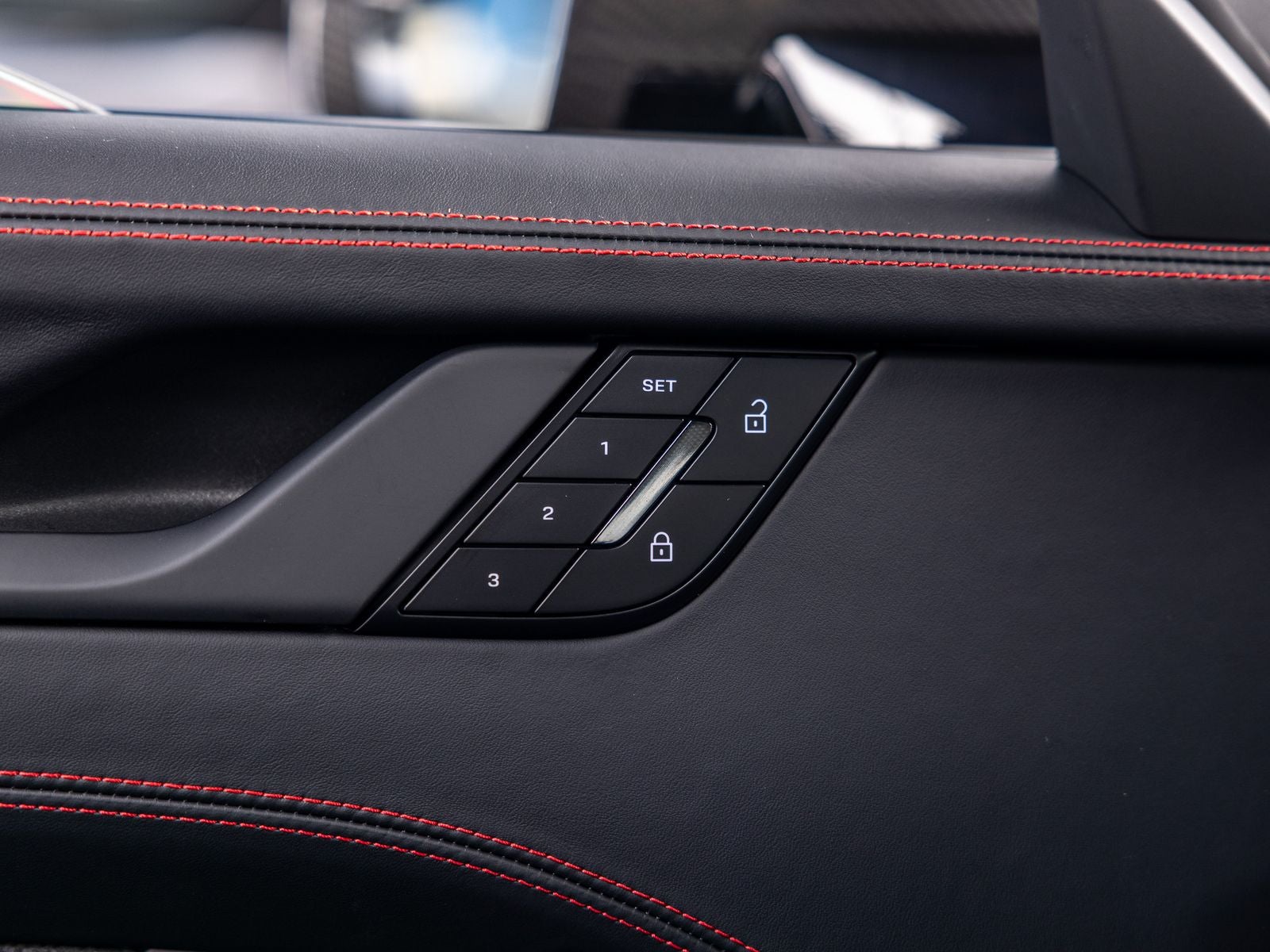 2025 Porsche 911 Carrera 4 GTS