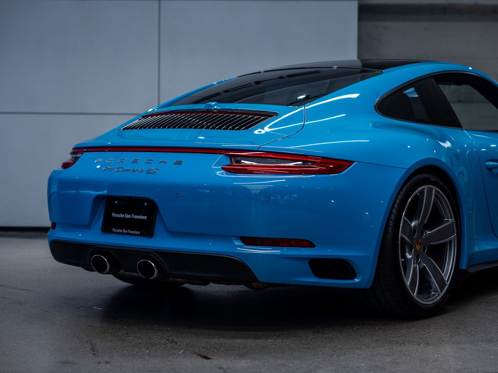 2017 Porsche 911 Carrera 4S