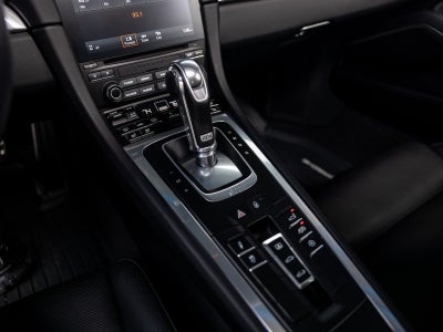 2017 Porsche 911 Carrera 4S