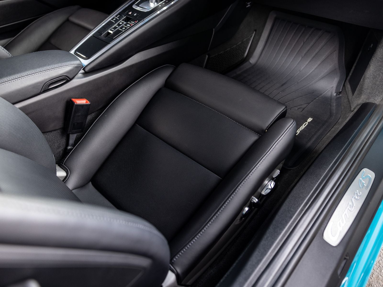 2017 Porsche 911 Carrera 4S