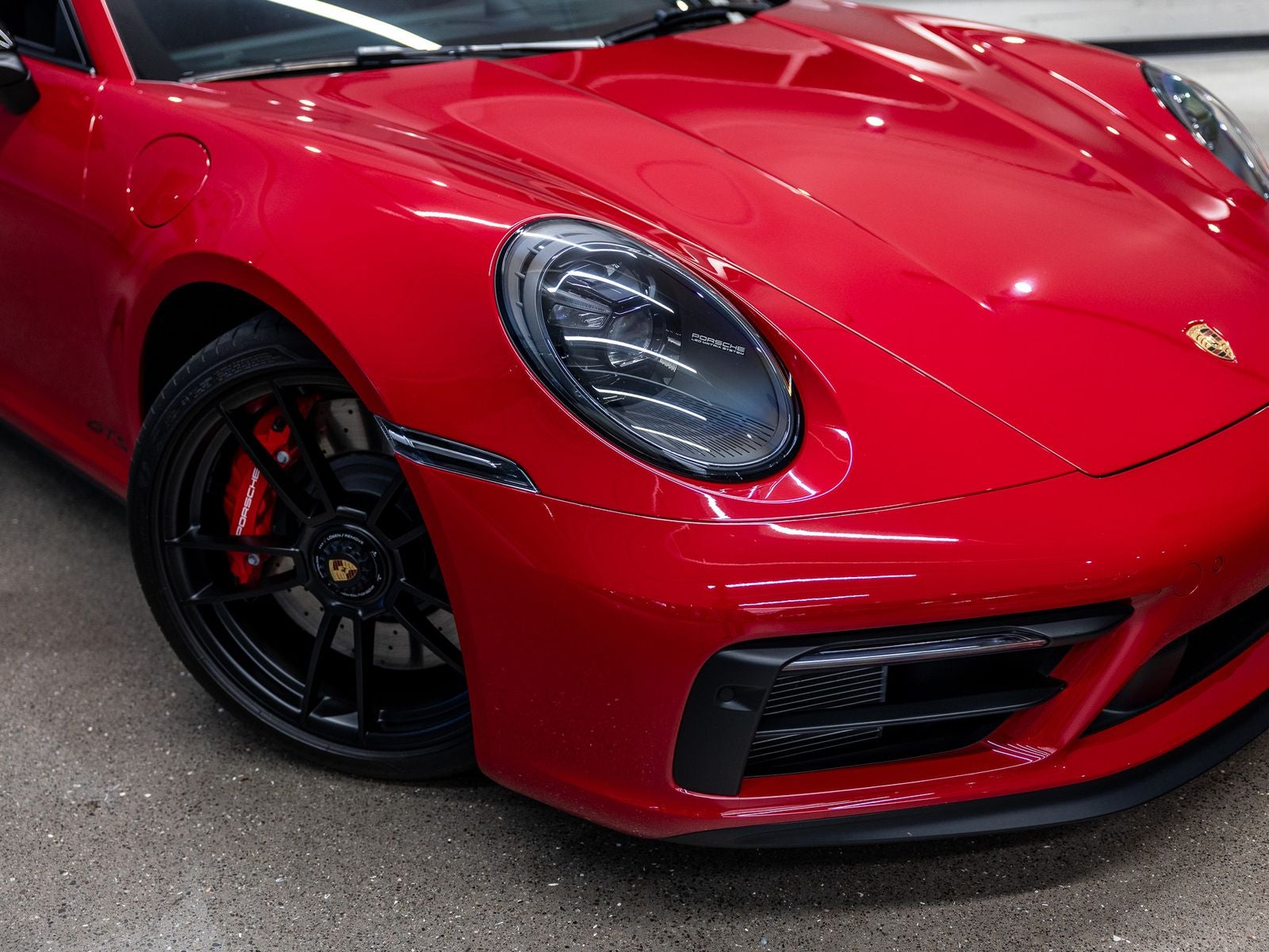 2024 Porsche 911 Carrera GTS