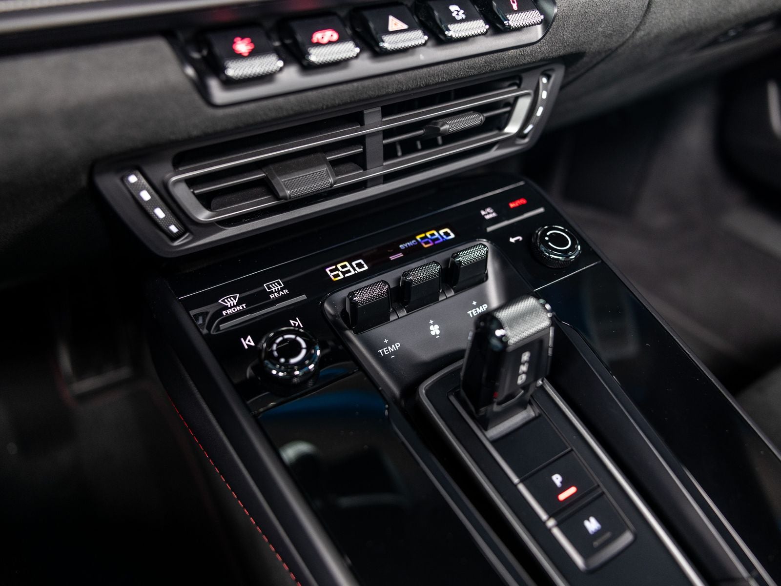 2024 Porsche 911 Carrera GTS