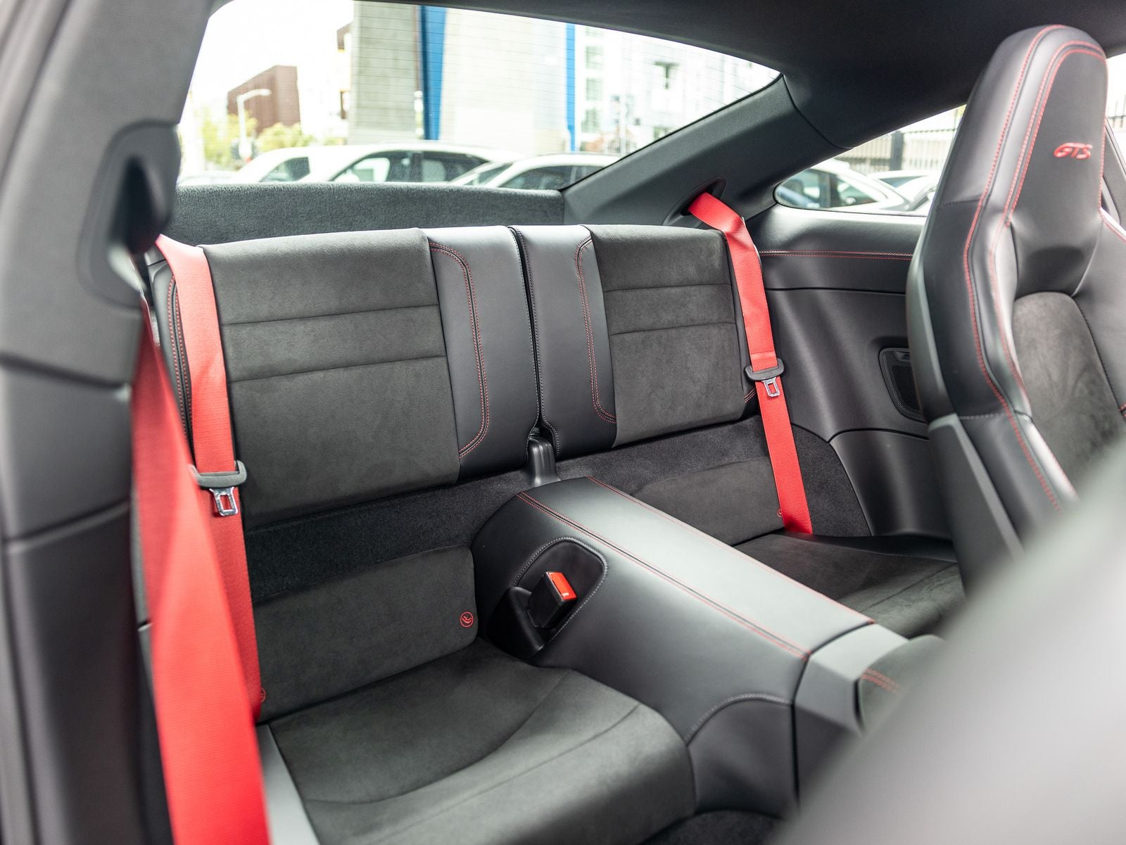 2024 Porsche 911 Carrera GTS