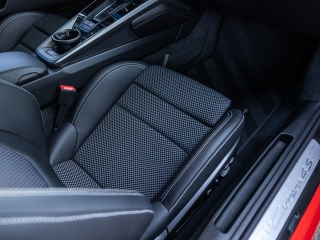 2024 Porsche 911 Carrera 4S