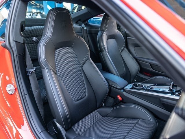 2024 Porsche 911 Carrera 4S