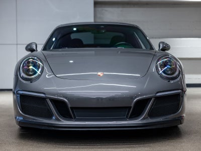 2018 Porsche 911 Carrera GTS
