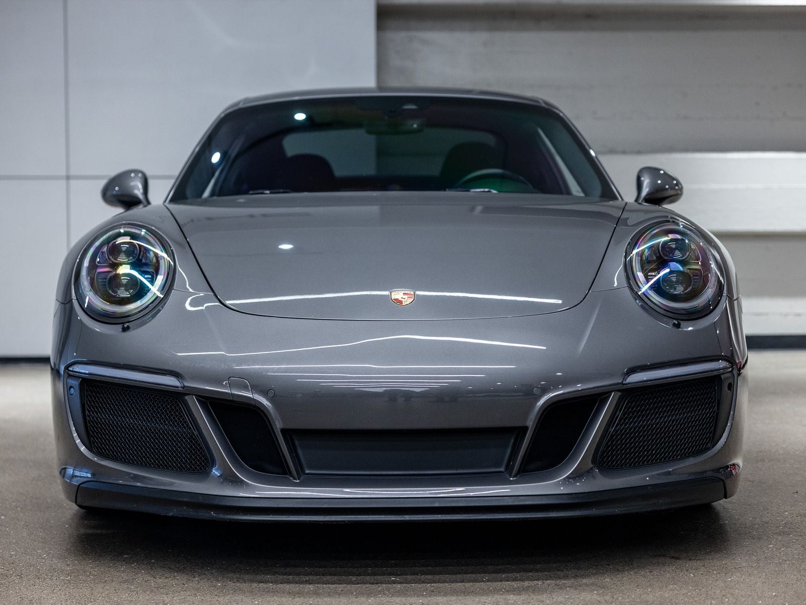 2018 Porsche 911 Carrera GTS
