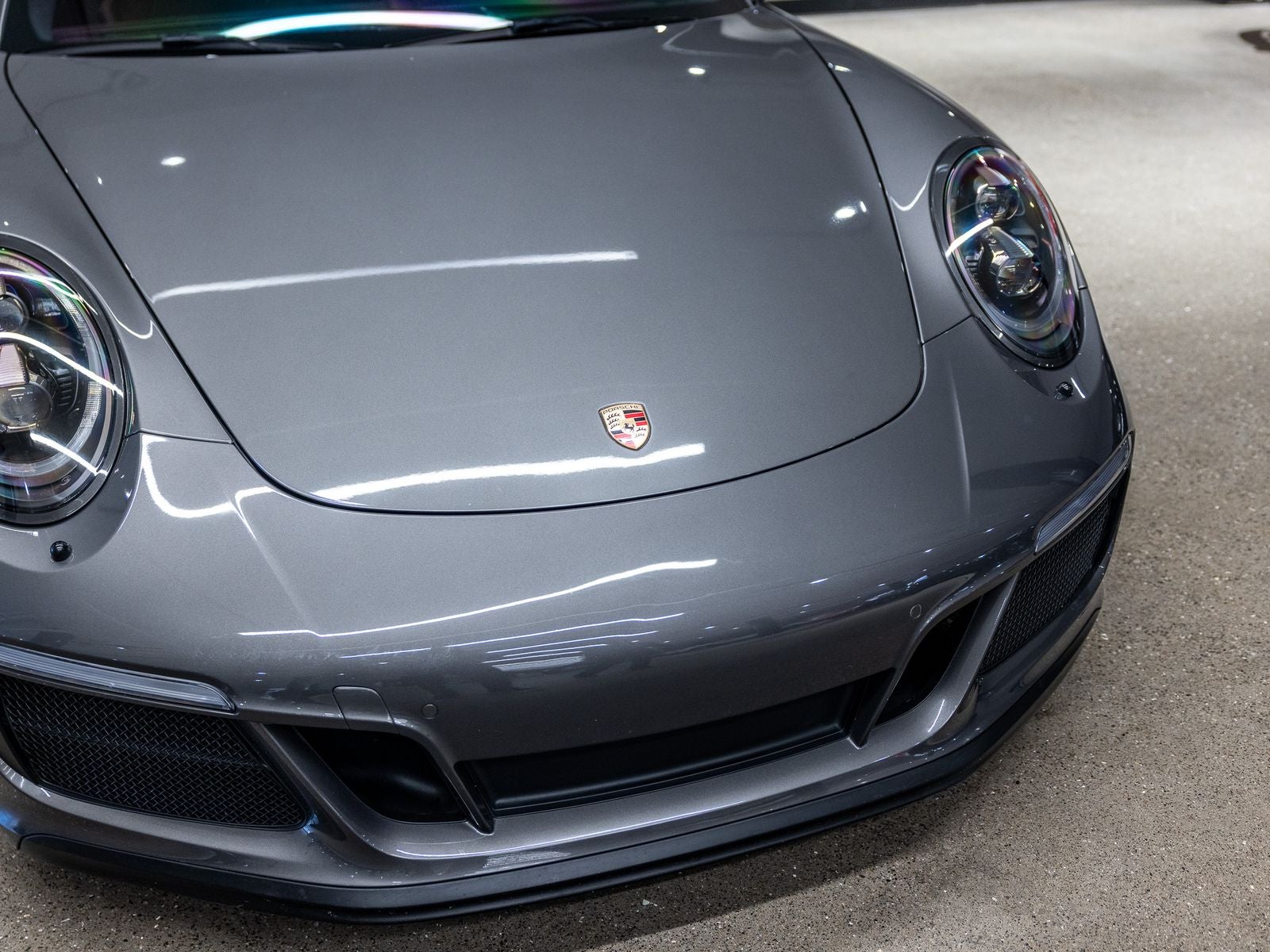2018 Porsche 911 Carrera GTS