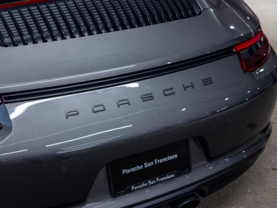 2018 Porsche 911 Carrera GTS