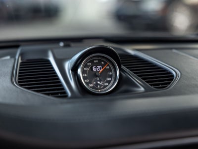 2018 Porsche 911 Carrera GTS