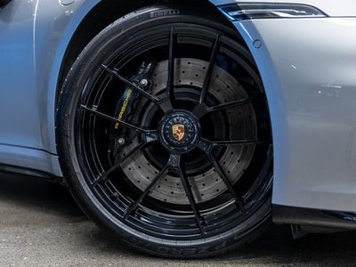 2025 Porsche 911 911 Carrera GTS
