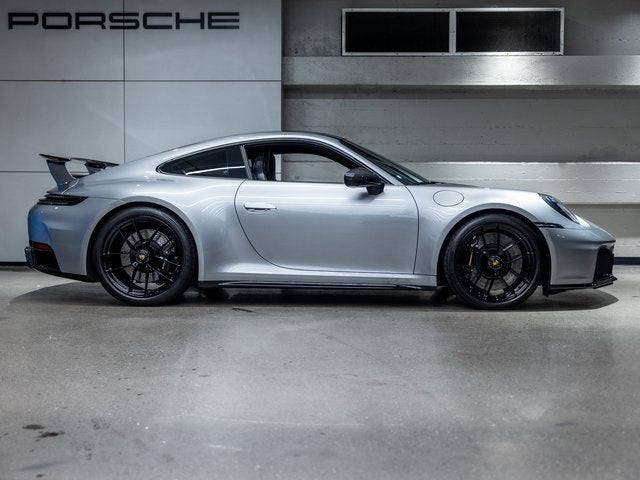 2025 Porsche 911 911 Carrera GTS