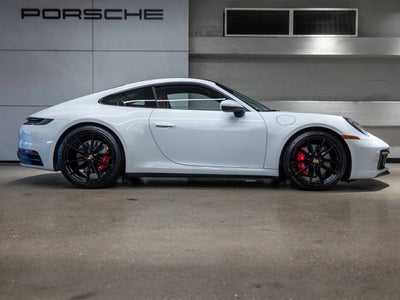 2022 Porsche 911 Carrera S